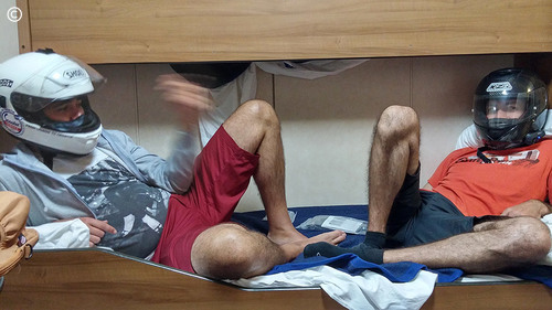 From Lisbon to Croatia - dia 3 - Barcelona - The Harlem Shake? ou o emparelhamento dos intercoms